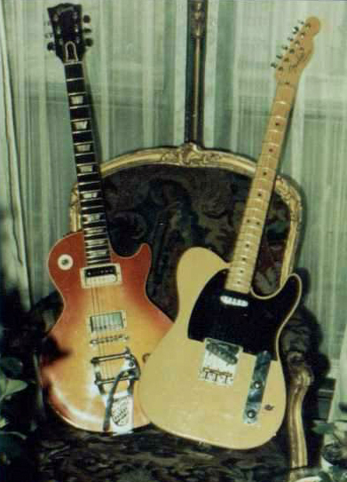 Vintage Guitars: Gibson Les Paul & Fender Telecaster Vintage Guitars: Gibson Les Paul & Fender Telecaster